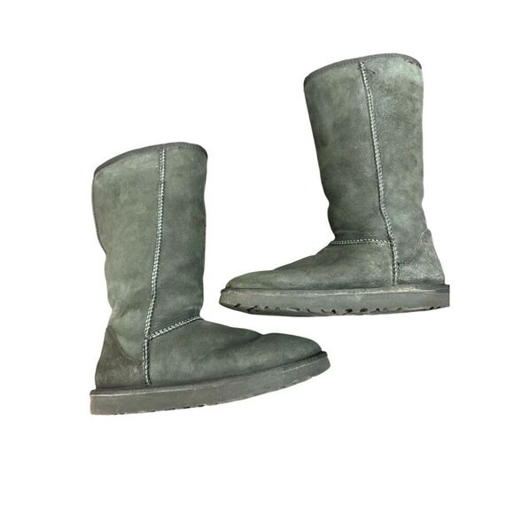 UGG Australia Classic Tall Boots for Women Size 7 - Picture 2 of 12